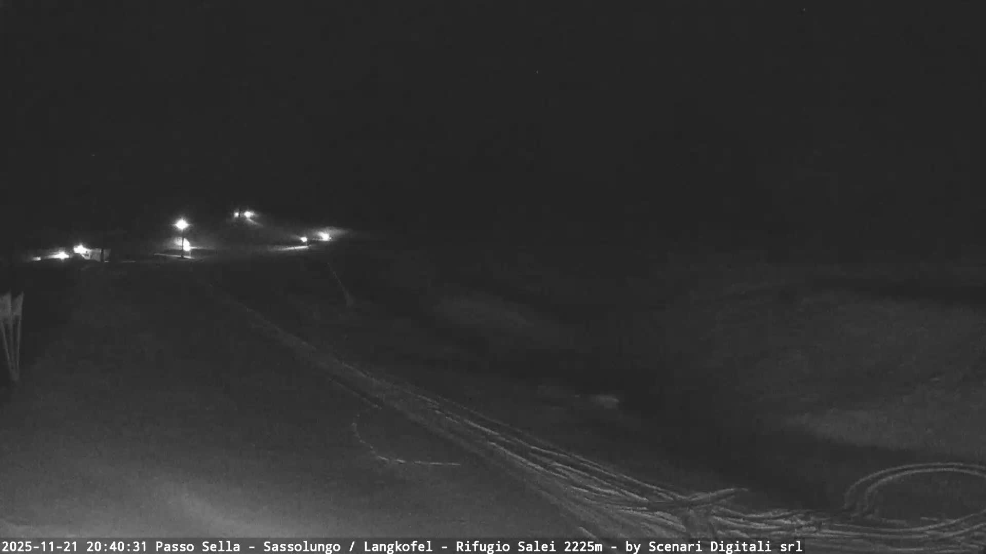 Sassolungo , Langkofel - Passo Sella Ski Slopes Dolomites Live Cam  - Bolzano, Trentino-South Tyrol, Italy