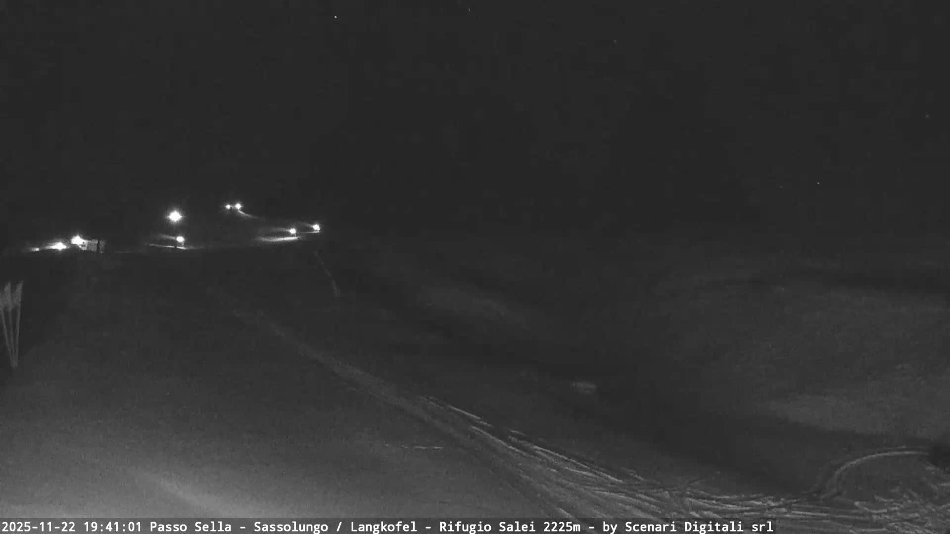 Sassolungo , Langkofel - Passo Sella Ski Slopes Dolomites Live Cam  - Bolzano, Trentino-South Tyrol, Italy