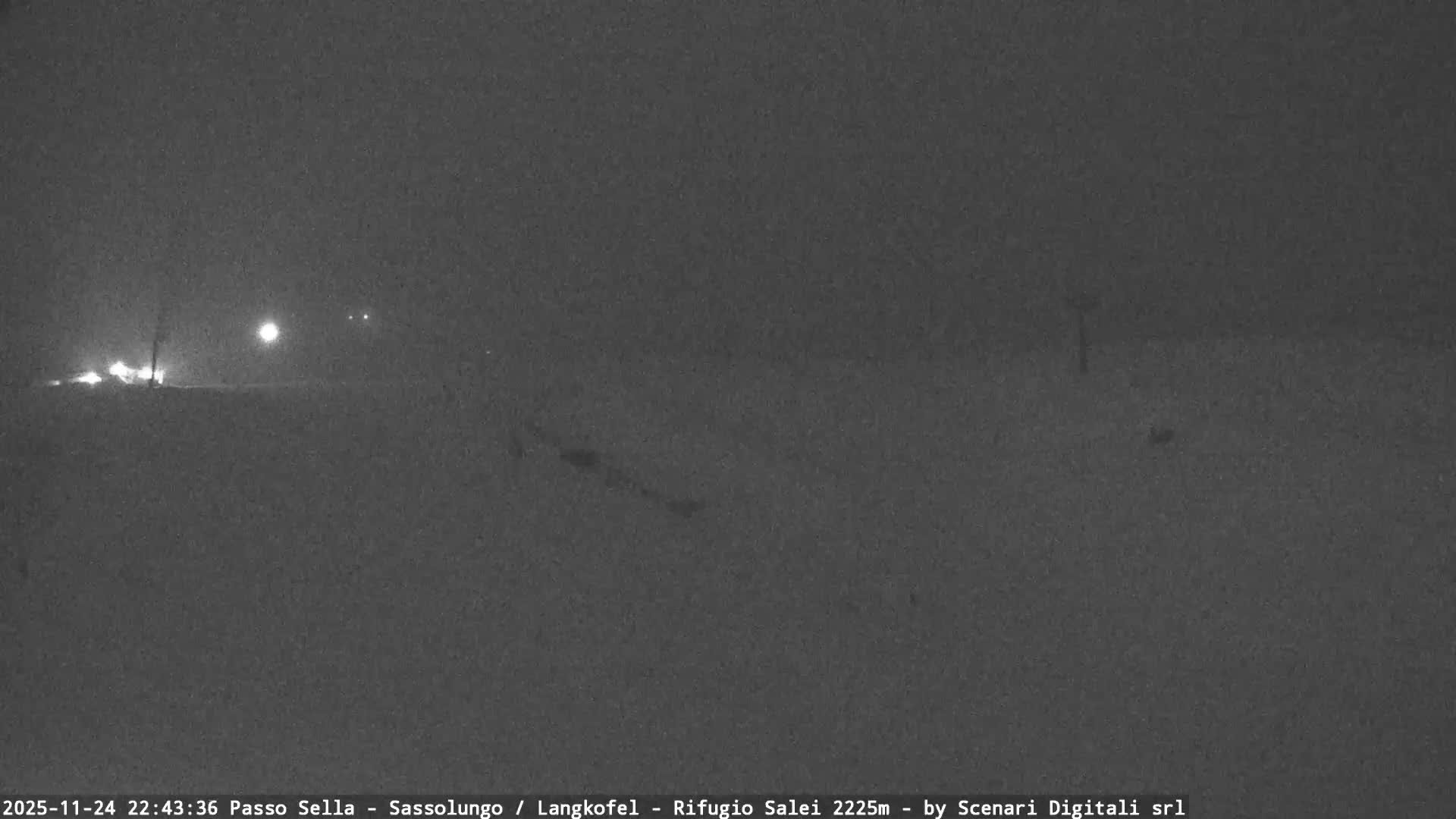 Sassolungo , Langkofel - Passo Sella Ski Slopes Dolomites Live Cam  - Bolzano, Trentino-South Tyrol, Italy