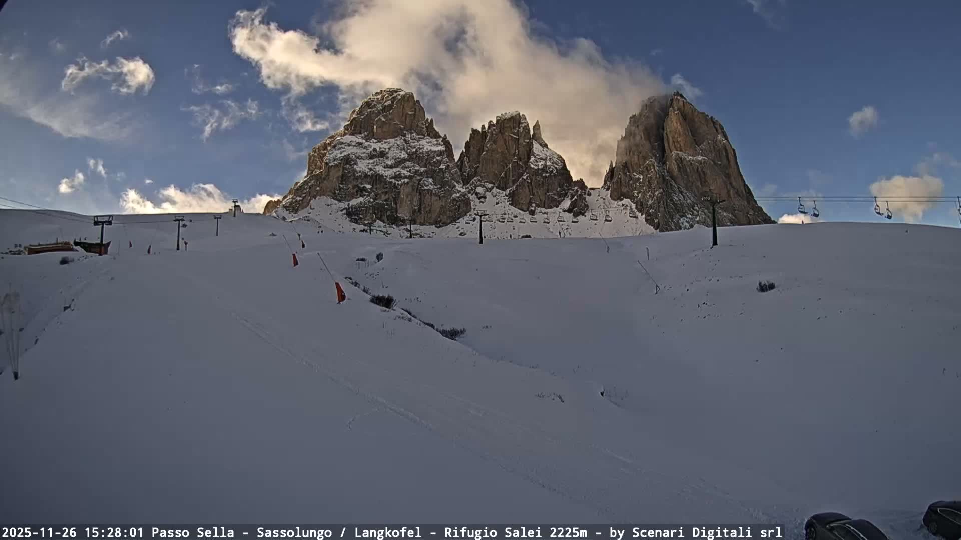 Sassolungo , Langkofel - Passo Sella Ski Slopes Dolomites Live Cam  - Bolzano, Trentino-South Tyrol, Italy