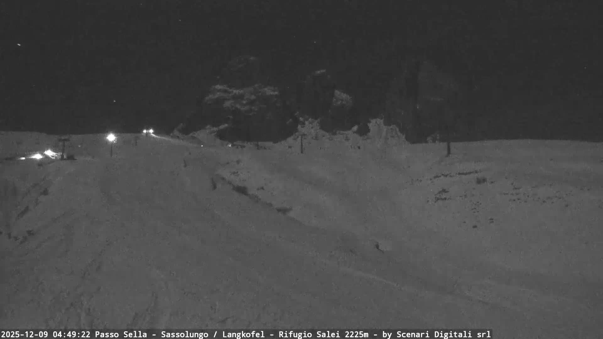 Sassolungo , Langkofel - Passo Sella Ski Slopes Dolomites Live Cam  - Bolzano, Trentino-South Tyrol, Italy