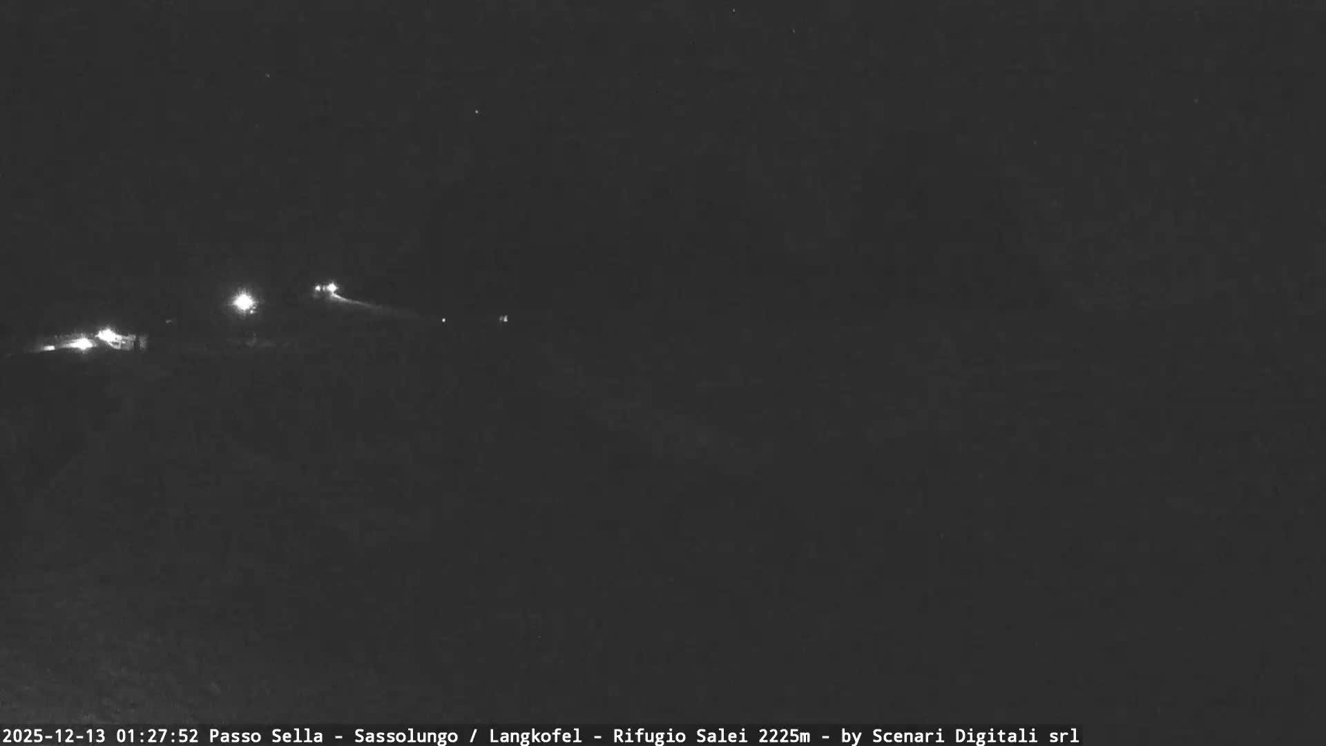 Sassolungo , Langkofel - Passo Sella Ski Slopes Dolomites Live Cam  - Bolzano, Trentino-South Tyrol, Italy