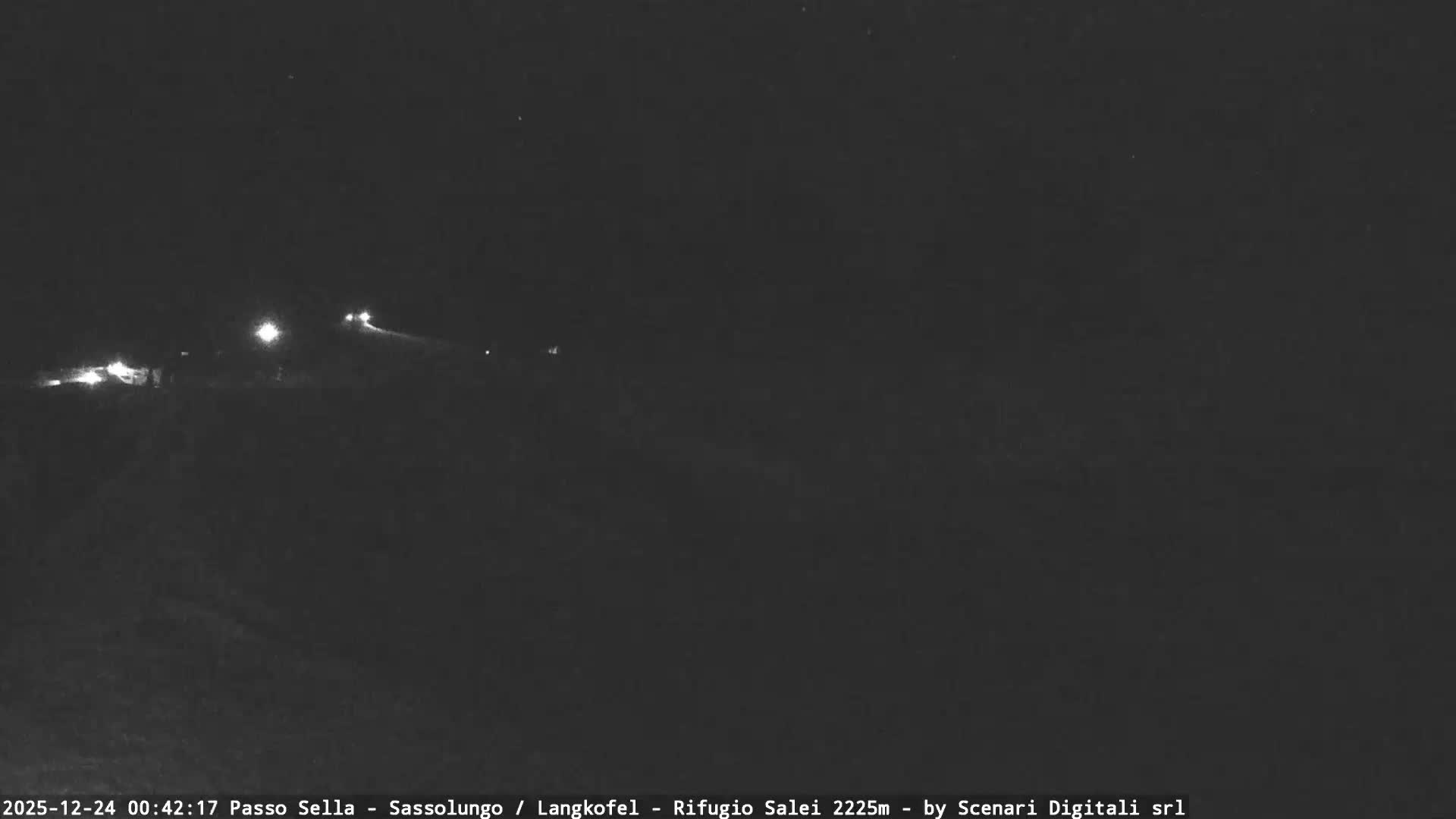 Sassolungo , Langkofel - Passo Sella Ski Slopes Dolomites Live Cam  - Bolzano, Trentino-South Tyrol, Italy