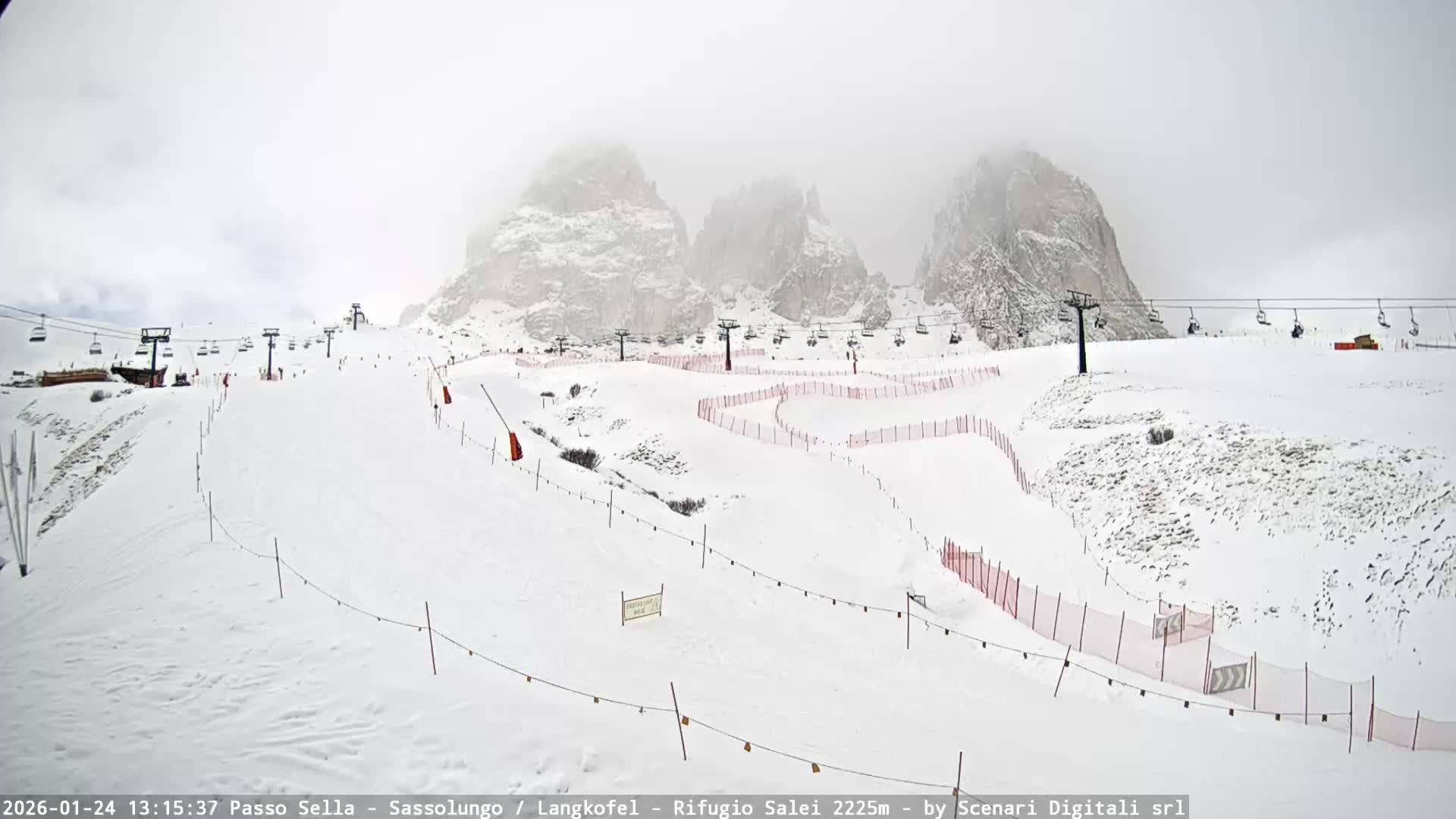 Sassolungo , Langkofel - Passo Sella Ski Slopes Dolomites Live Cam  - Bolzano, Trentino-South Tyrol, Italy
