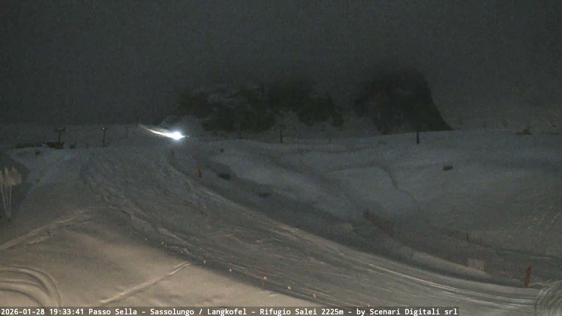 Sassolungo , Langkofel - Passo Sella Ski Slopes Dolomites Live Cam  - Bolzano, Trentino-South Tyrol, Italy