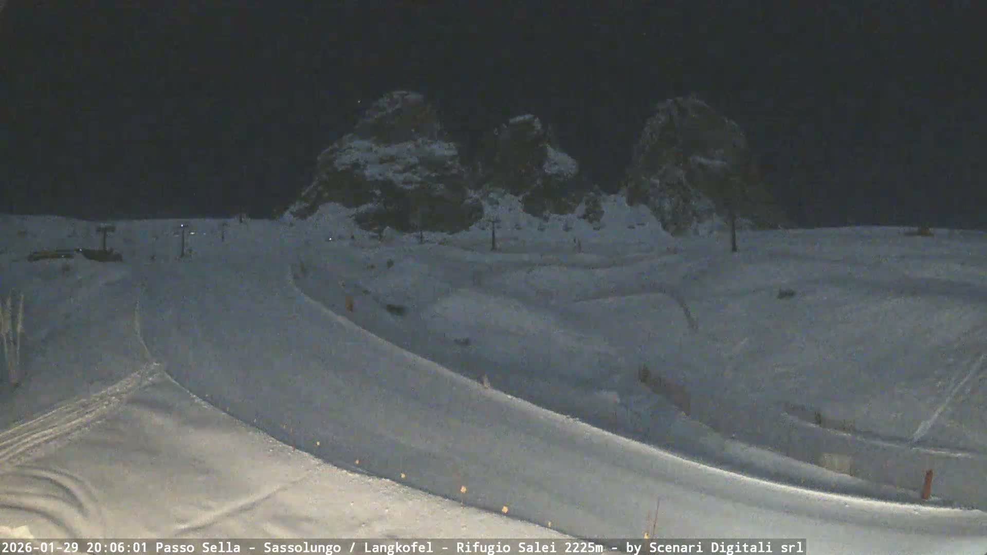 Sassolungo , Langkofel - Passo Sella Ski Slopes Dolomites Live Cam  - Bolzano, Trentino-South Tyrol, Italy