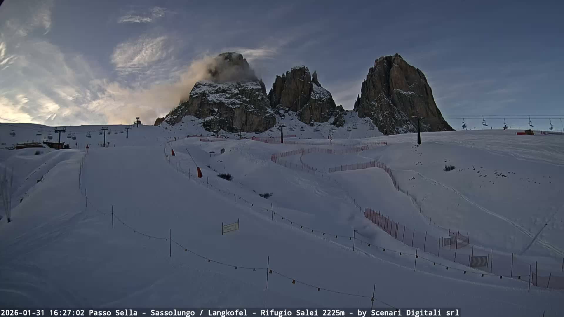 Sassolungo , Langkofel - Passo Sella Ski Slopes Dolomites Live Cam  - Bolzano, Trentino-South Tyrol, Italy