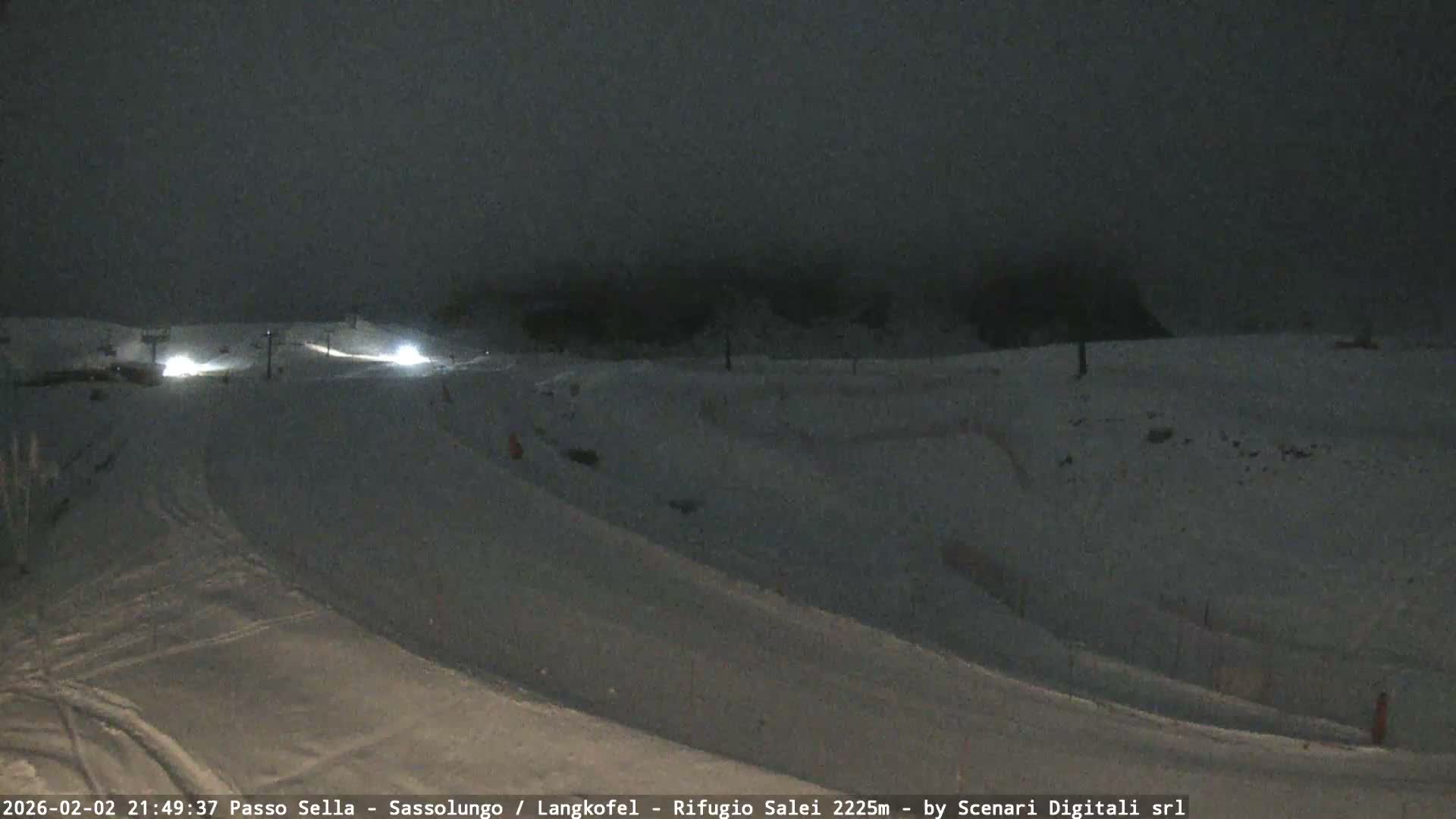 Sassolungo , Langkofel - Passo Sella Ski Slopes Dolomites Live Cam  - Bolzano, Trentino-South Tyrol, Italy