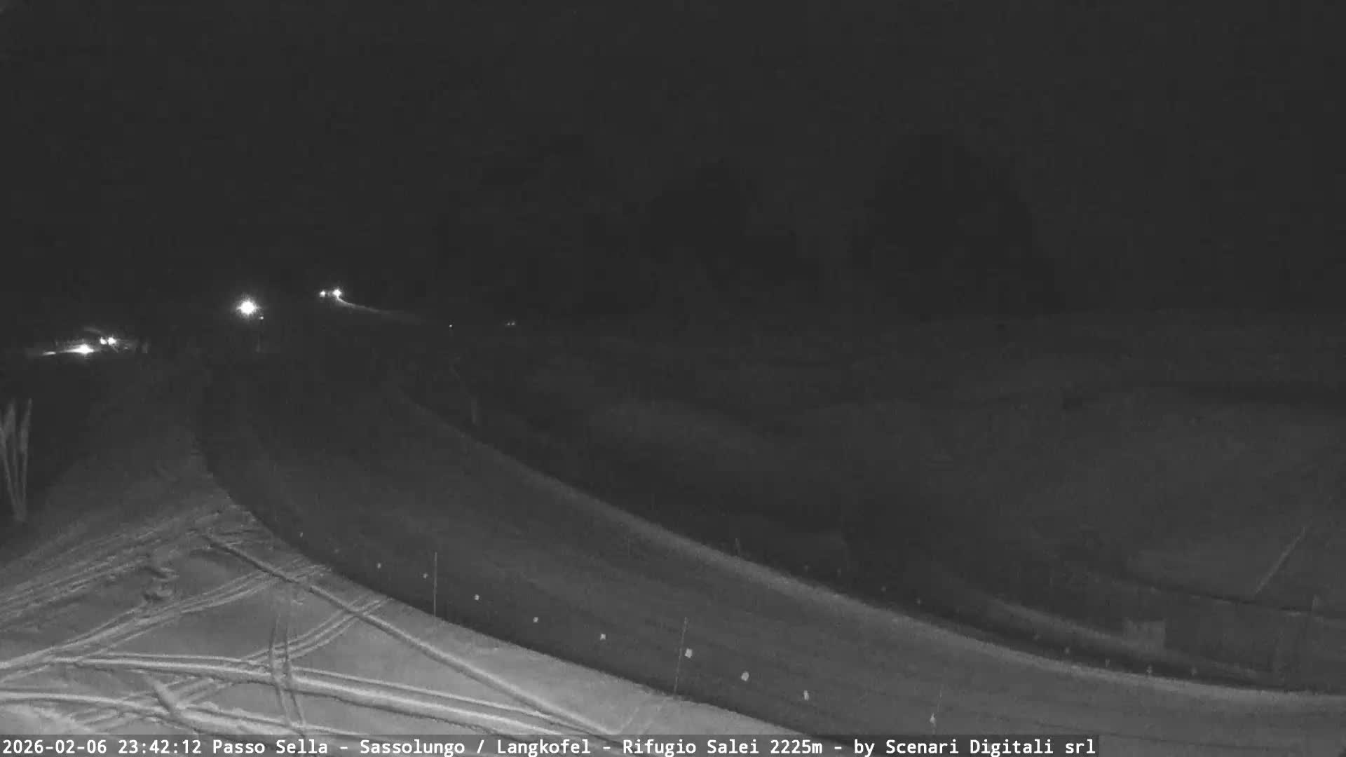 Sassolungo , Langkofel - Passo Sella Ski Slopes Dolomites Live Cam  - Bolzano, Trentino-South Tyrol, Italy