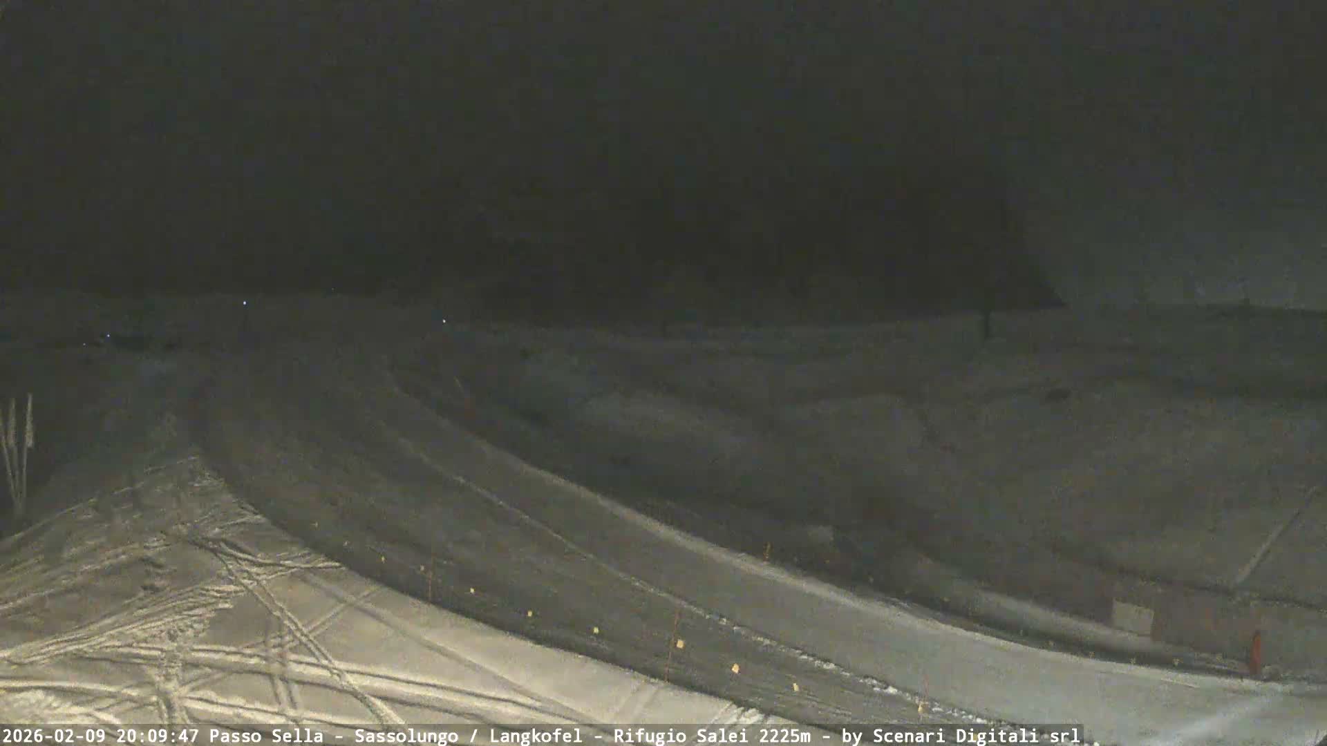Sassolungo , Langkofel - Passo Sella Ski Slopes Dolomites Live Cam  - Bolzano, Trentino-South Tyrol, Italy