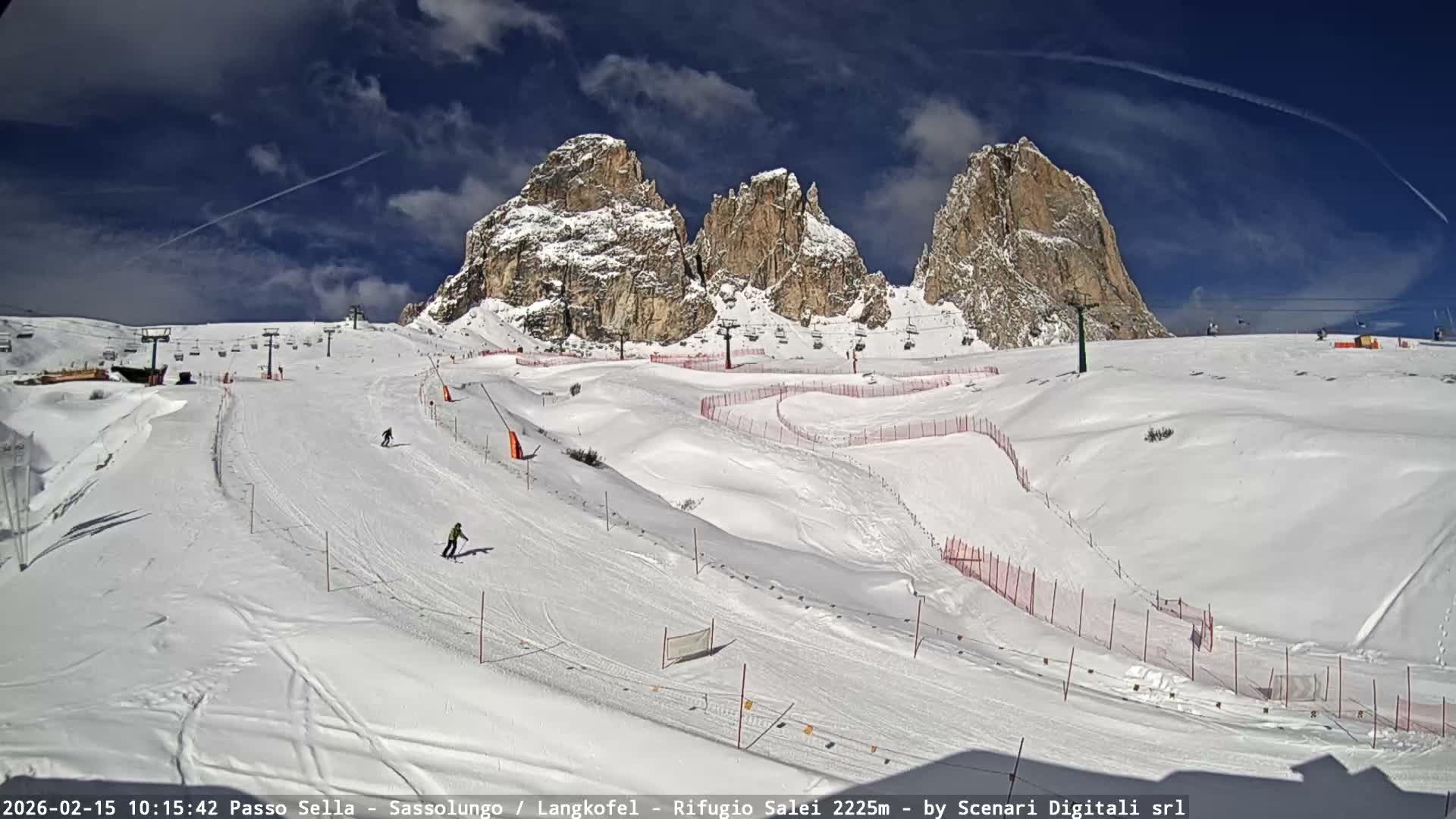 Sassolungo , Langkofel - Passo Sella Ski Slopes Dolomites Live Cam  - Bolzano, Trentino-South Tyrol, Italy
