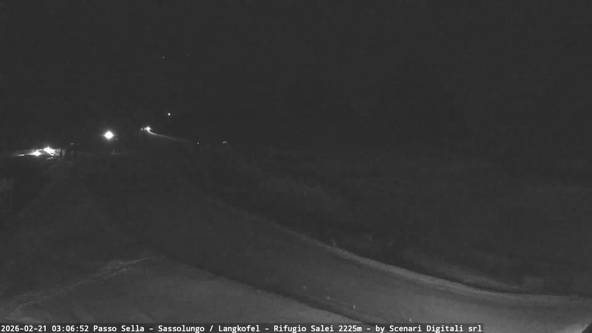 Sassolungo , Langkofel - Passo Sella Ski Slopes Dolomites Live Cam  - Bolzano, Trentino-South Tyrol, Italy