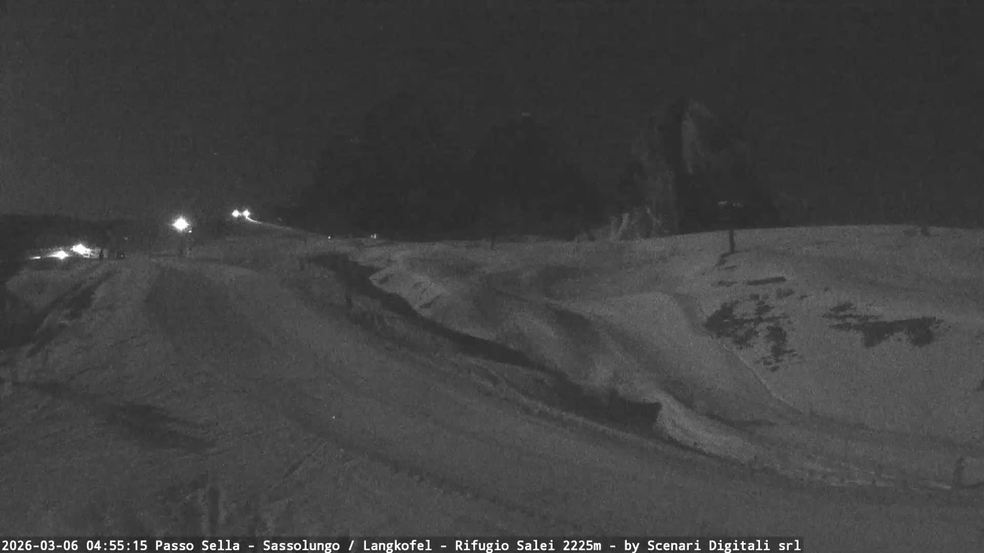 Sassolungo , Langkofel - Passo Sella Ski Slopes Dolomites Live Cam  - Bolzano, Trentino-South Tyrol, Italy