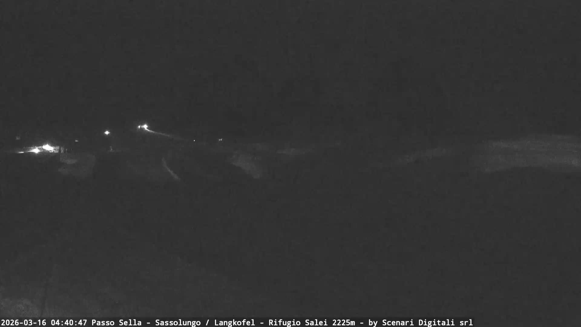 Sassolungo , Langkofel - Passo Sella Ski Slopes Dolomites Live Cam  - Bolzano, Trentino-South Tyrol, Italy