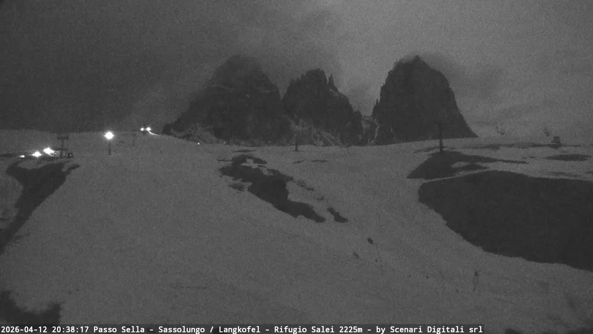 Sassolungo , Langkofel - Passo Sella Ski Slopes Dolomites Live Cam  - Bolzano, Trentino-South Tyrol, Italy