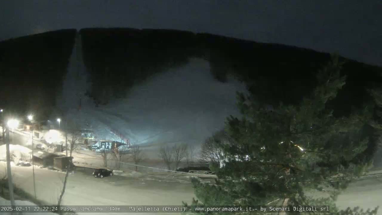 Majelletta, Passo Lanciano Ski Slope Live Cam - Chitei, Abruzzo, Italy