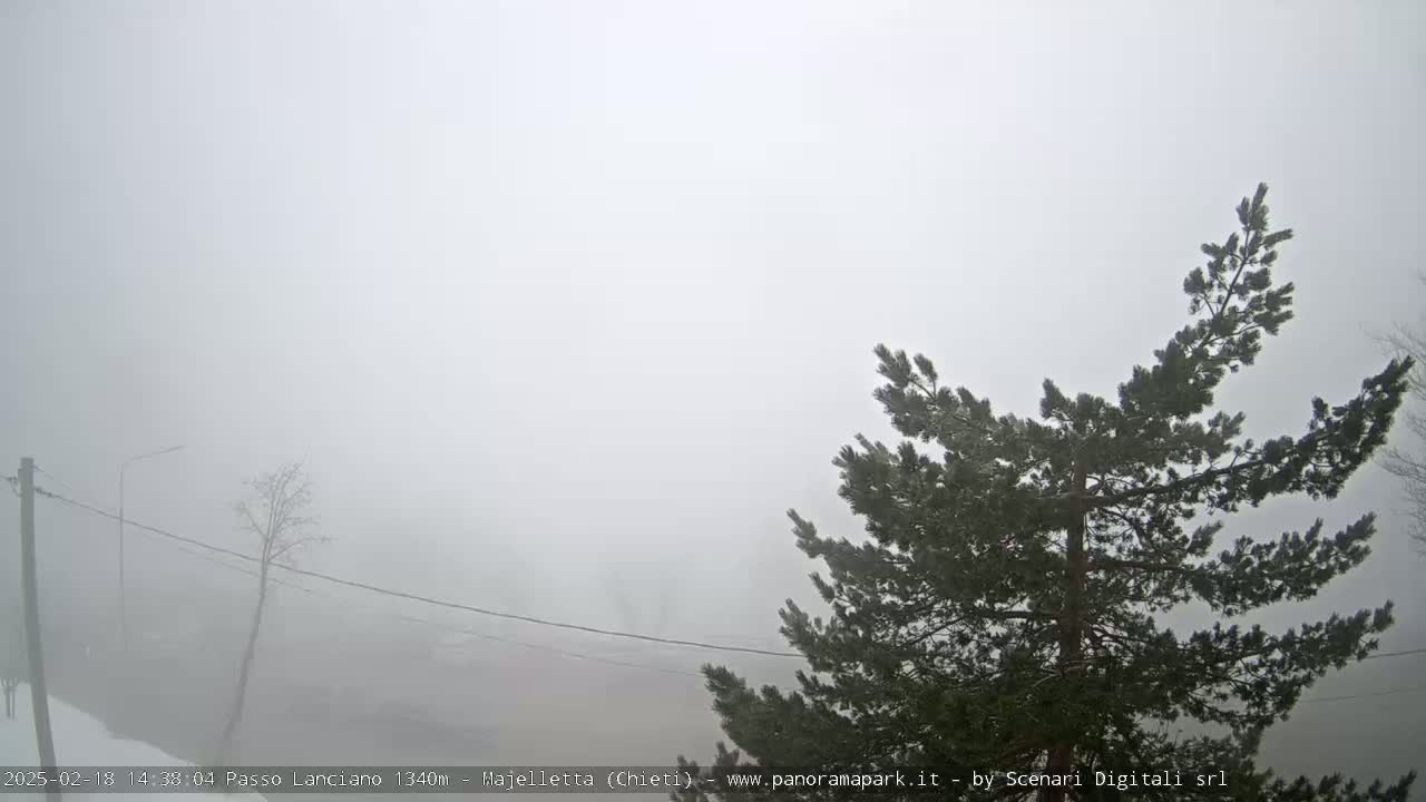Majelletta, Passo Lanciano Ski Slope Live Cam - Chitei, Abruzzo, Italy