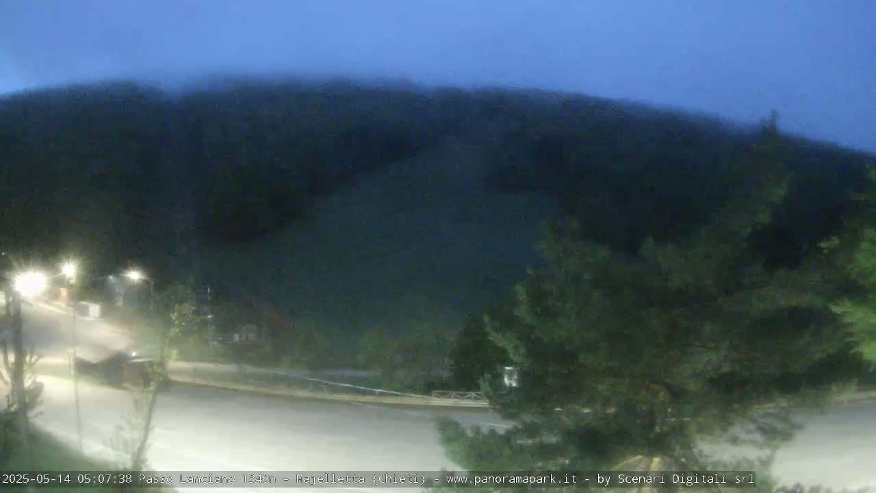 Majelletta, Passo Lanciano Ski Slope Live Cam - Chitei, Abruzzo, Italy