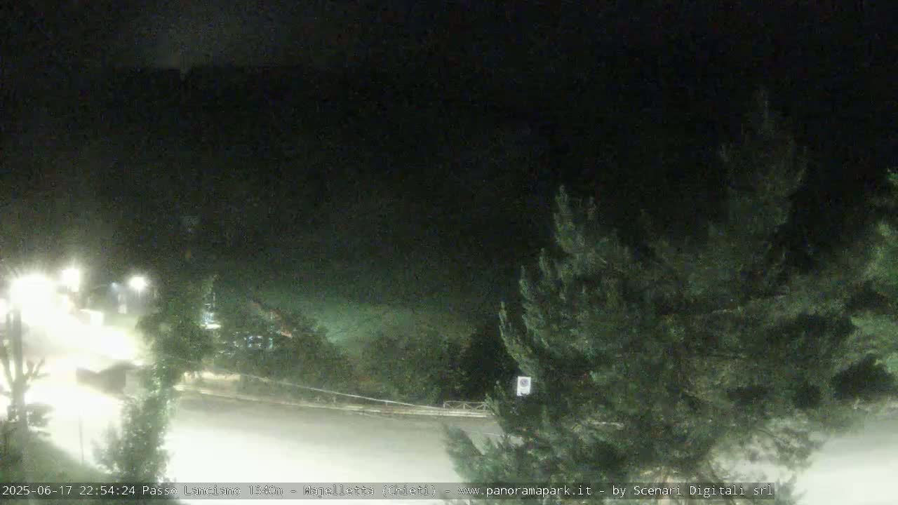 Majelletta, Passo Lanciano Ski Slope Live Cam - Chitei, Abruzzo, Italy