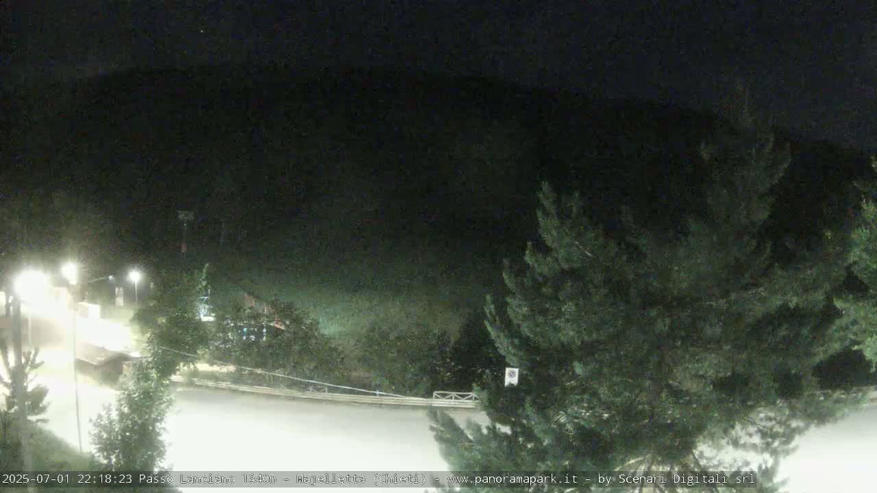 Majelletta, Passo Lanciano Ski Slope Live Cam - Chitei, Abruzzo, Italy
