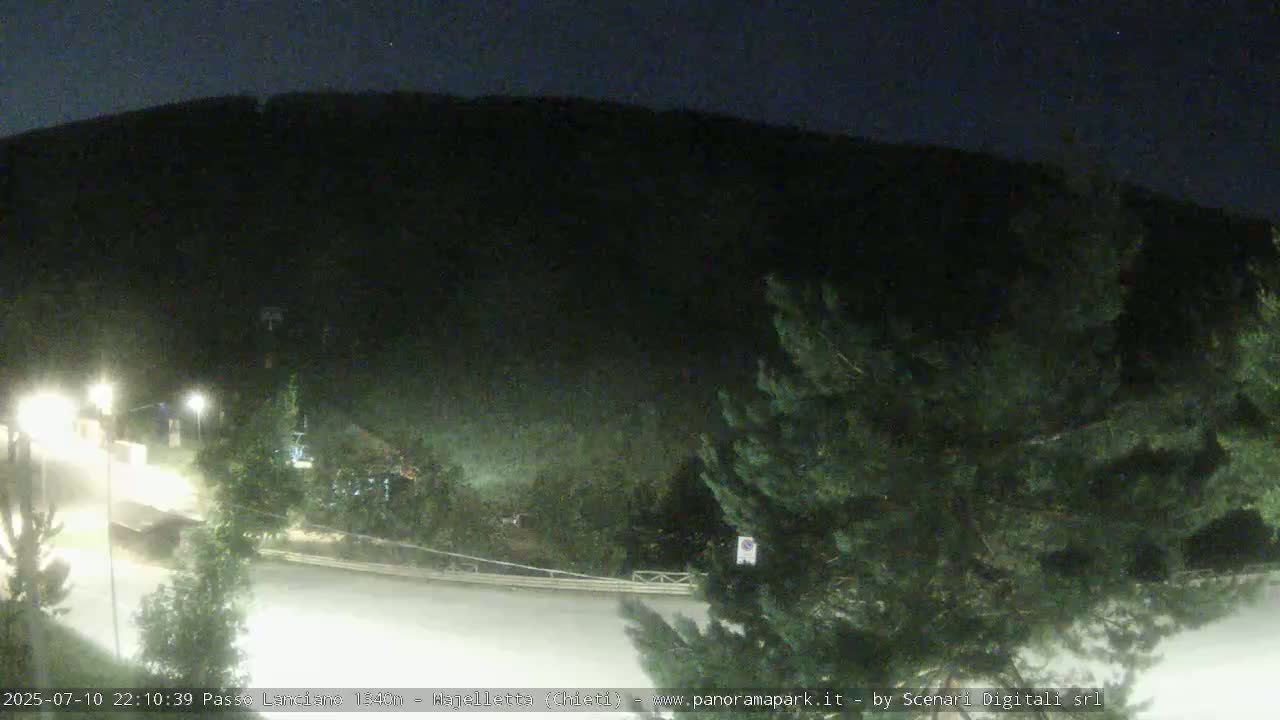 Majelletta, Passo Lanciano Ski Slope Live Cam - Chitei, Abruzzo, Italy