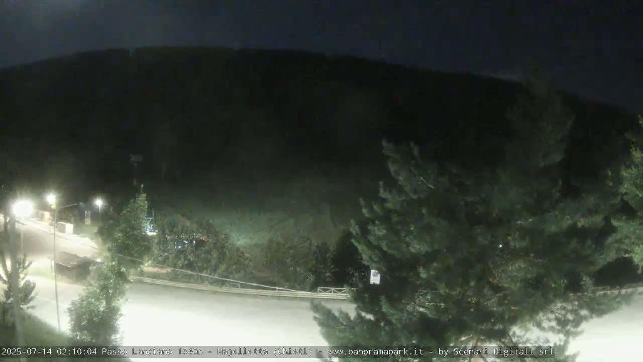 Majelletta, Passo Lanciano Ski Slope Live Cam - Chitei, Abruzzo, Italy
