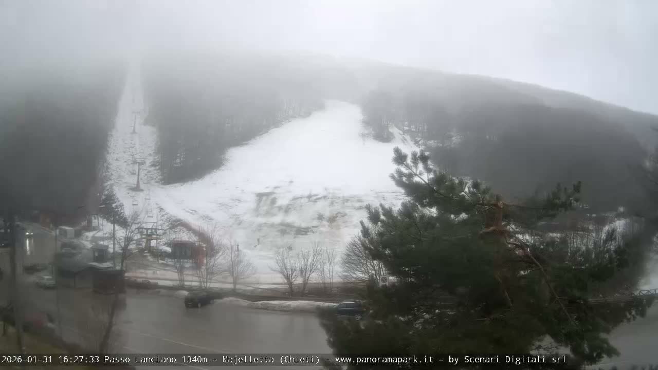 Majelletta, Passo Lanciano Ski Slope Live Cam - Chitei, Abruzzo, Italy