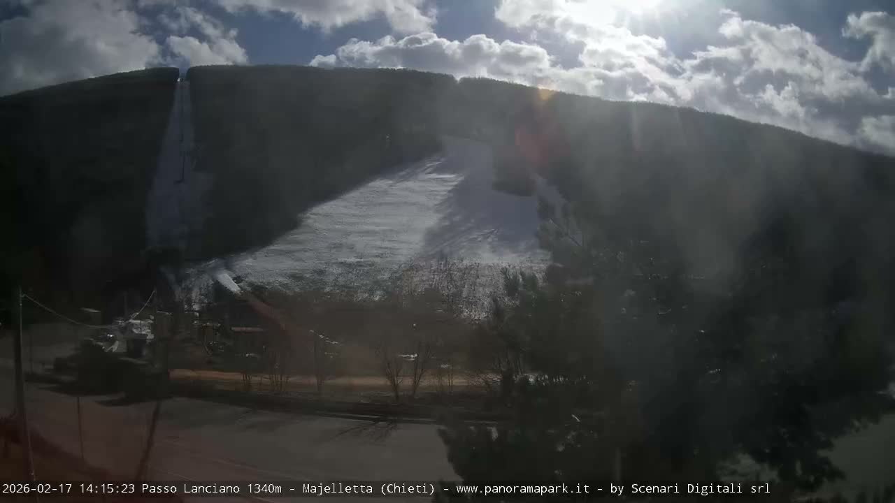 Majelletta, Passo Lanciano Ski Slope Live Cam - Chitei, Abruzzo, Italy