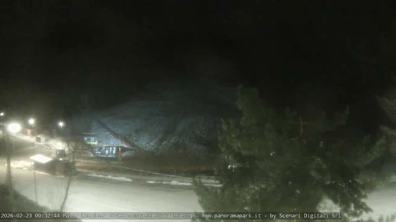Majelletta, Passo Lanciano Ski Slope Live Cam - Chitei, Abruzzo, Italy