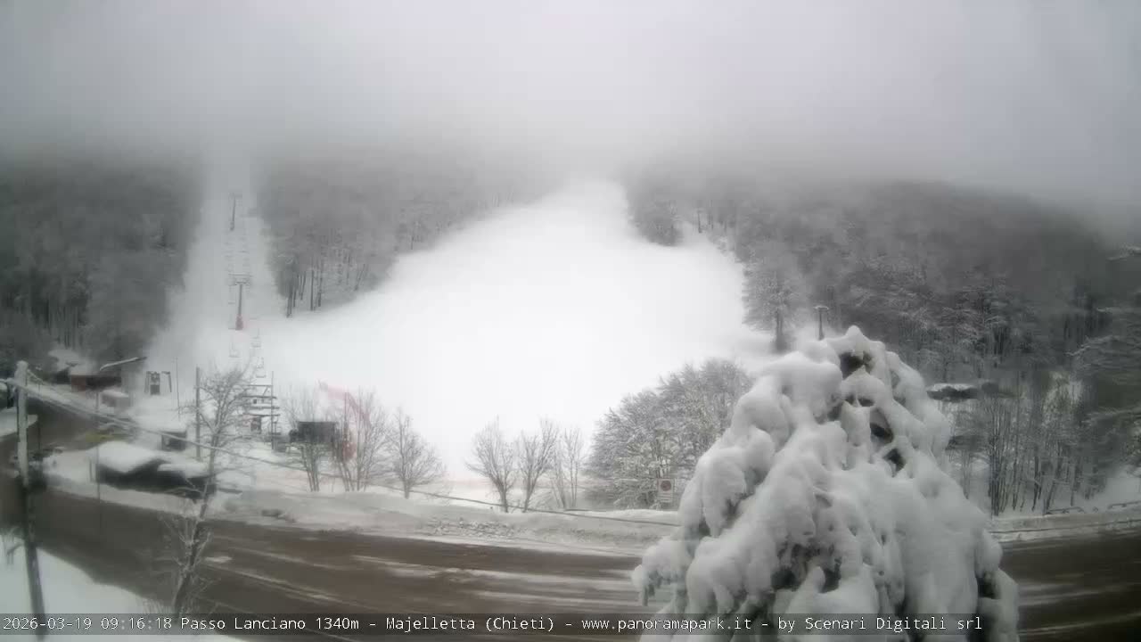 Majelletta, Passo Lanciano Ski Slope Live Cam - Chitei, Abruzzo, Italy