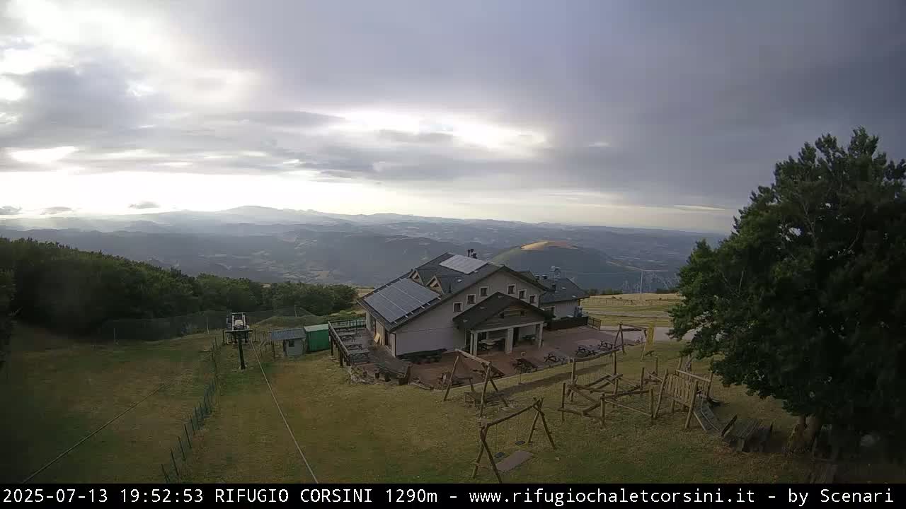 Monte Nerone Mount Panaromic Live Cam - Pesaro & Urbino, Marche, Italy