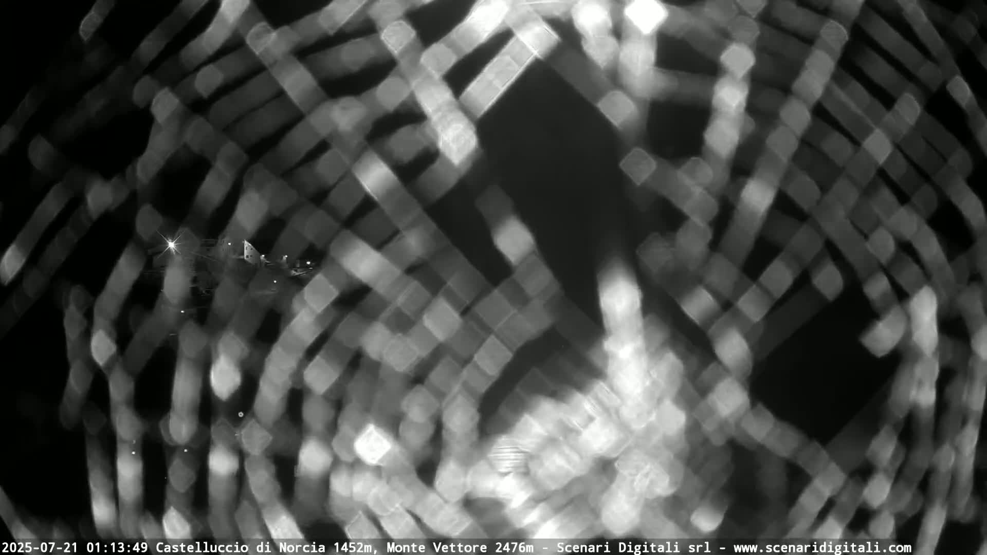 Castelluccio City di Norcia & Monte Vettoretto Mount Panaromic Live Cam - Perugia, Umbria, Italy
