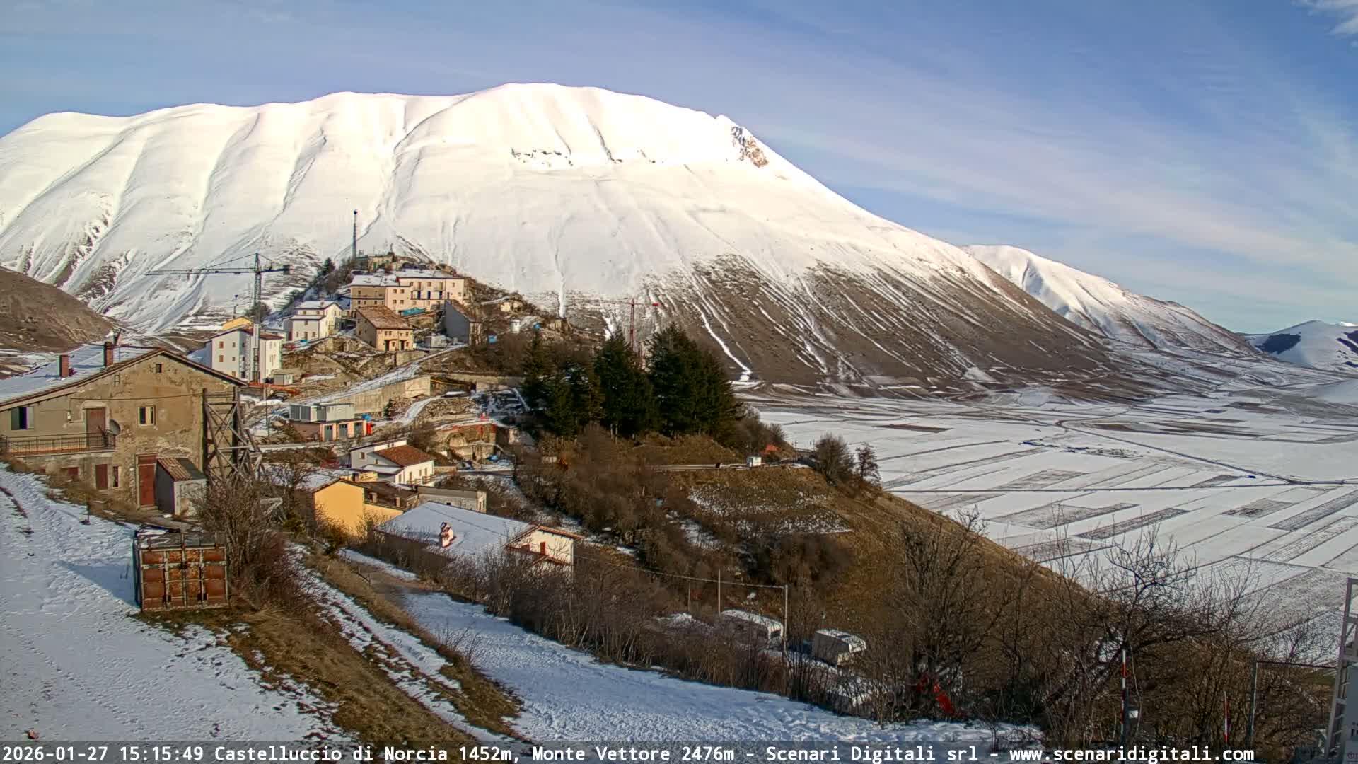 Castelluccio City di Norcia & Monte Vettoretto Mount Panaromic Live Cam - Perugia, Umbria, Italy