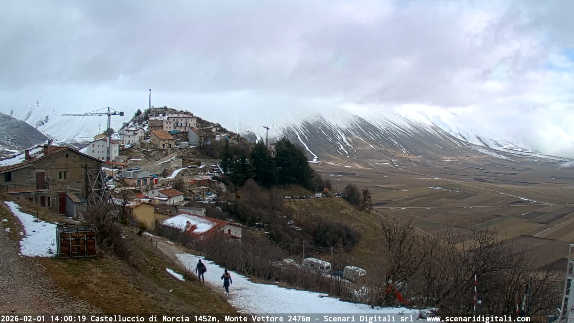 Castelluccio City di Norcia & Monte Vettoretto Mount Panaromic Live Cam - Perugia, Umbria, Italy
