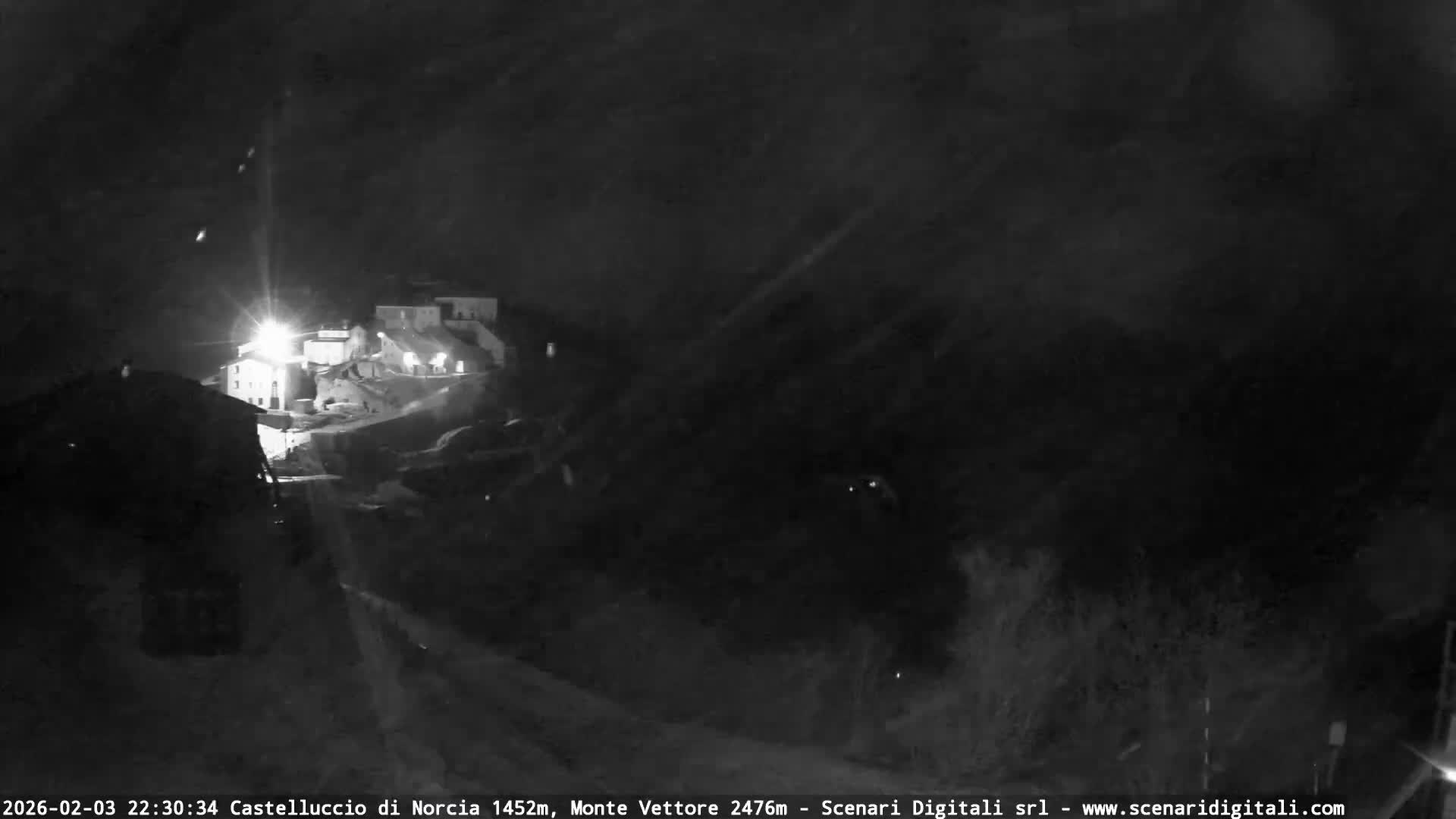 Castelluccio City di Norcia & Monte Vettoretto Mount Panaromic Live Cam - Perugia, Umbria, Italy