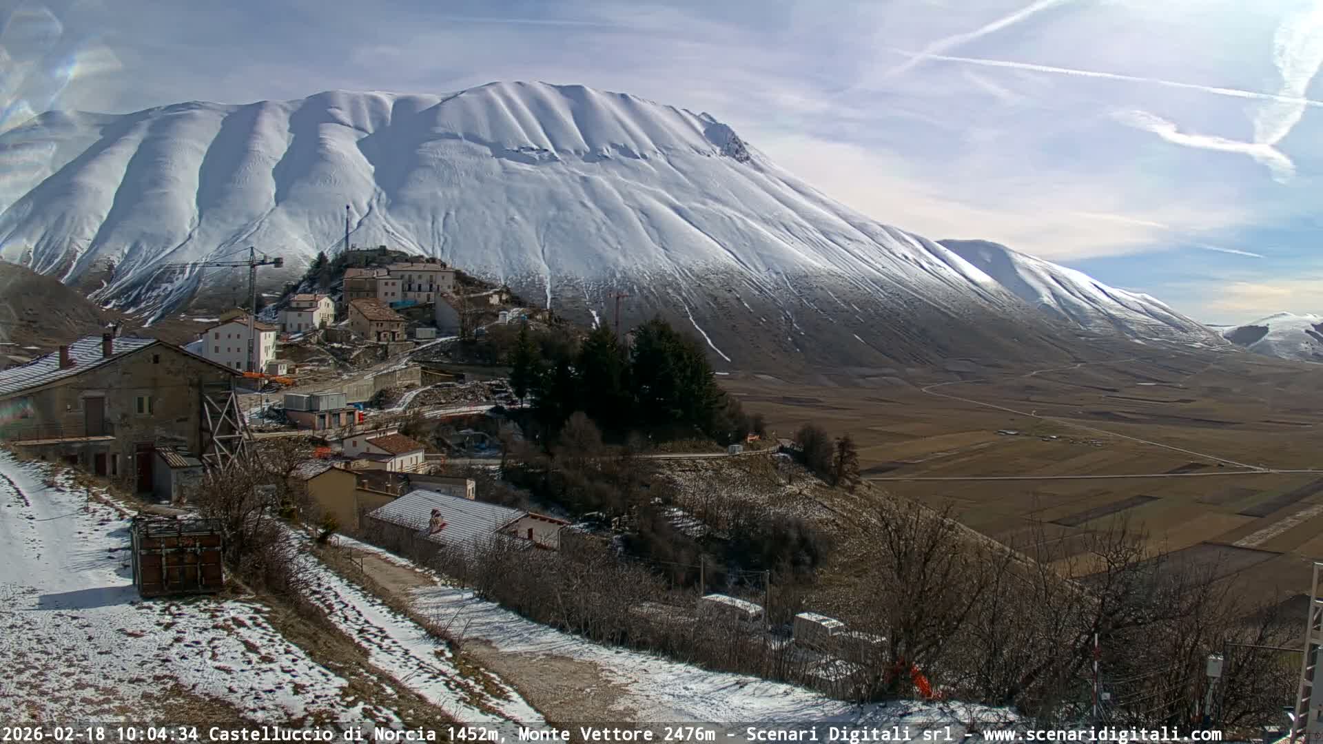 Castelluccio City di Norcia & Monte Vettoretto Mount Panaromic Live Cam - Perugia, Umbria, Italy