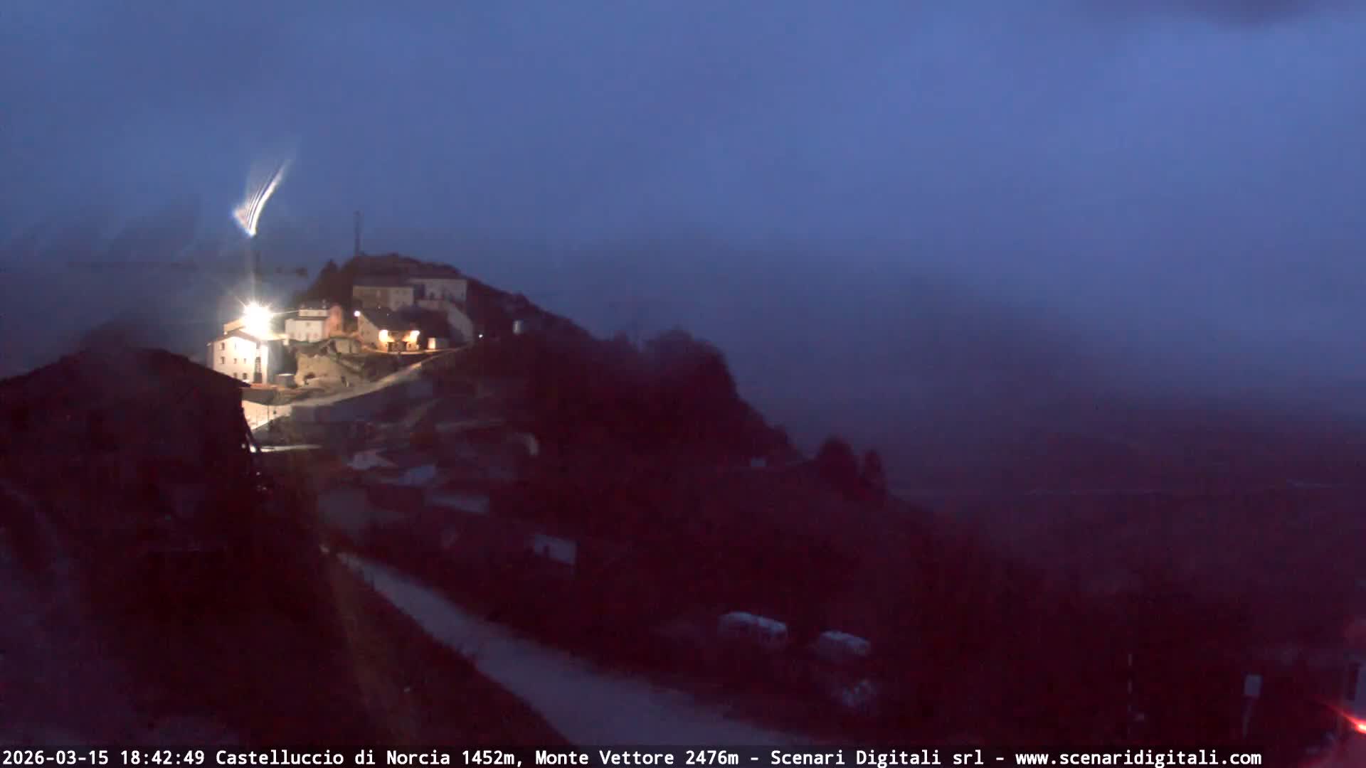 Castelluccio City di Norcia & Monte Vettoretto Mount Panaromic Live Cam - Perugia, Umbria, Italy