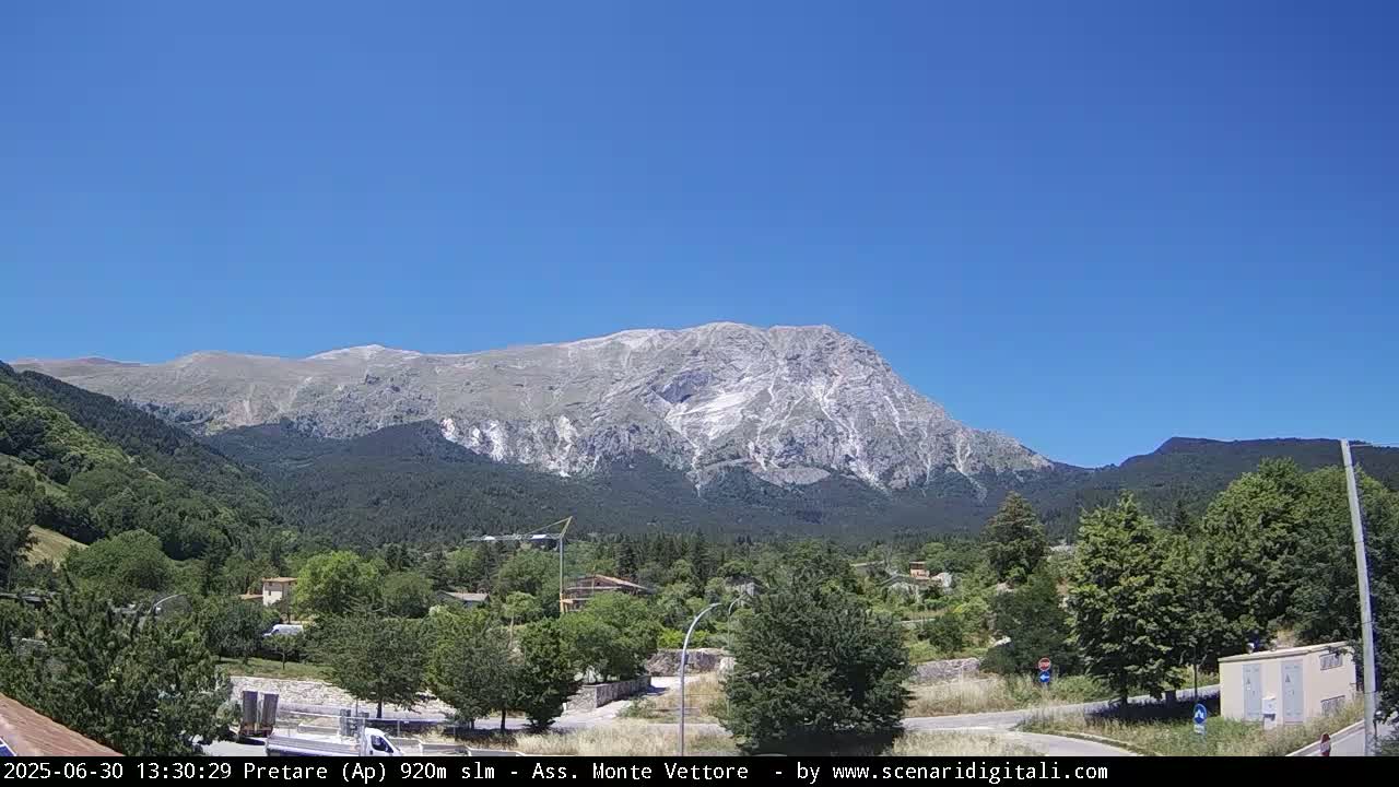 Monte Vettore Mount Panaromic from Pretare Live Cam - Ascoli Piceno, Marche, Italy