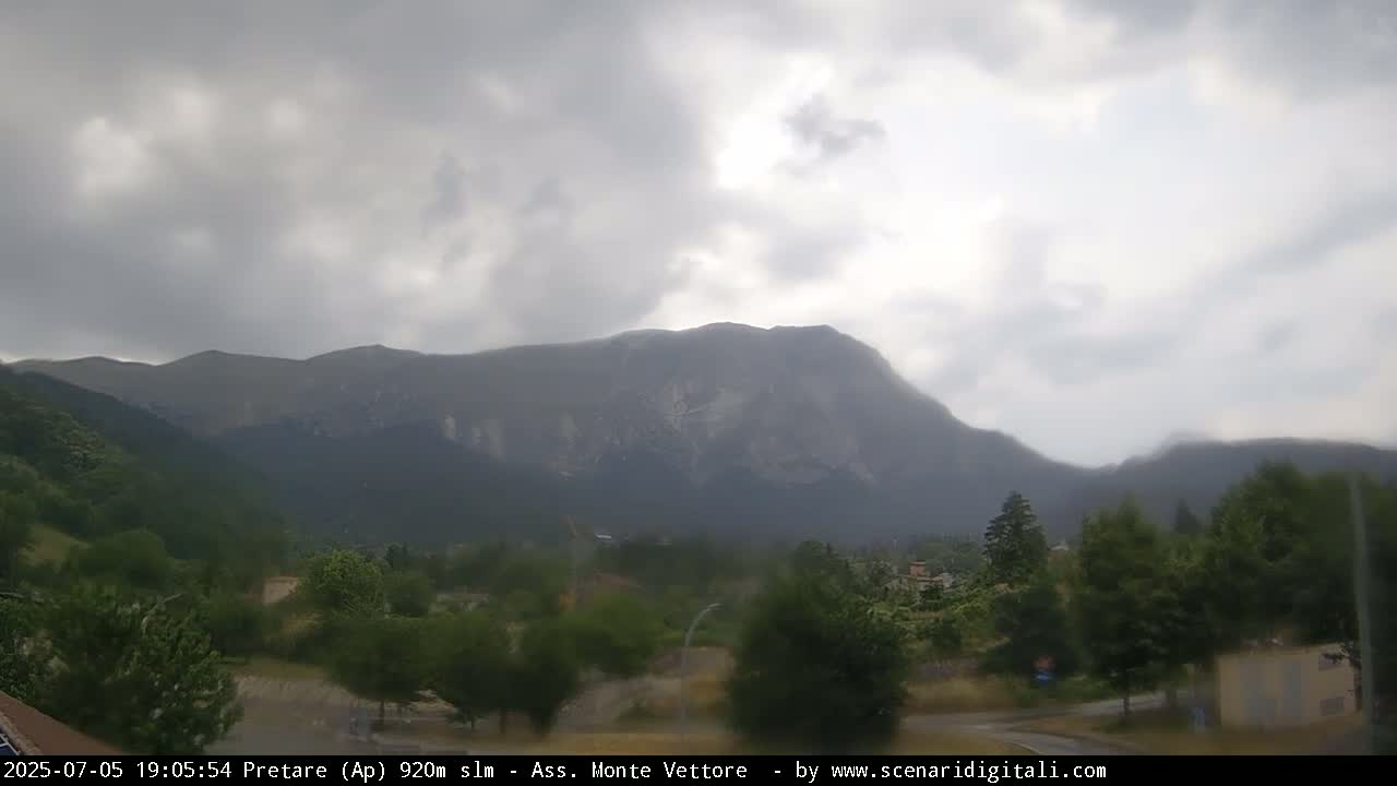 Monte Vettore Mount Panaromic from Pretare Live Cam - Ascoli Piceno, Marche, Italy