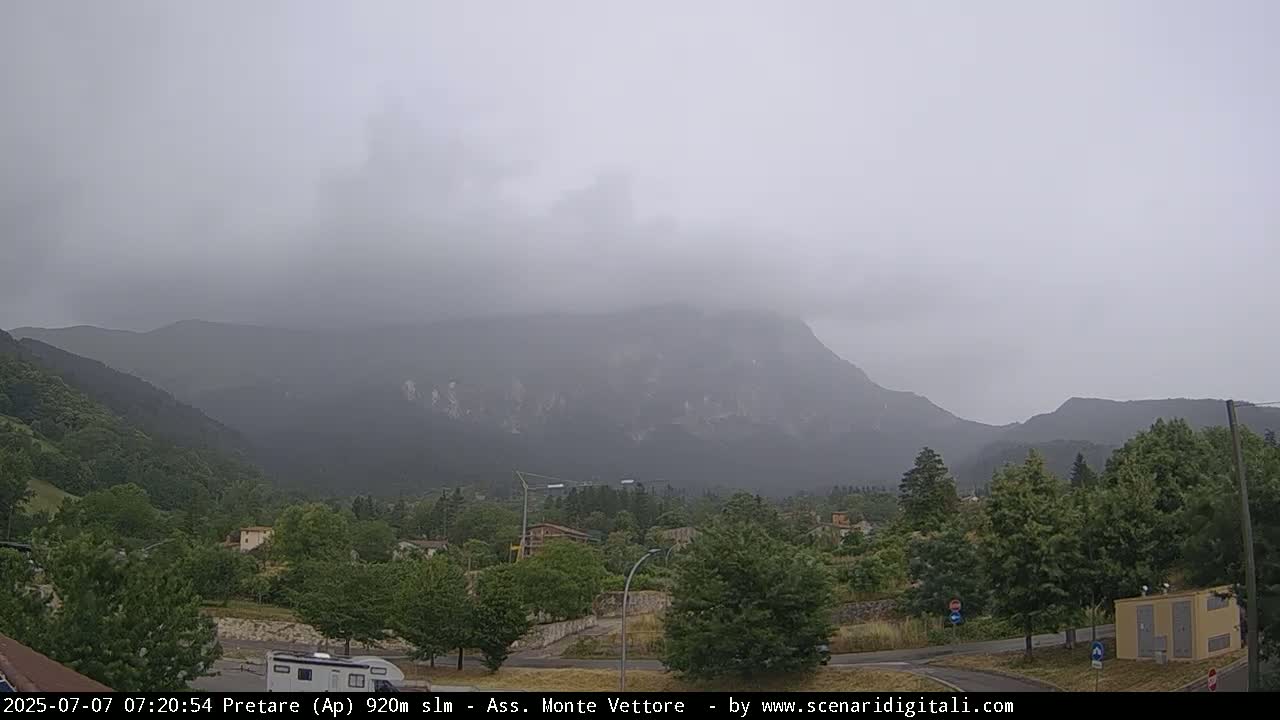 Monte Vettore Mount Panaromic from Pretare Live Cam - Ascoli Piceno, Marche, Italy