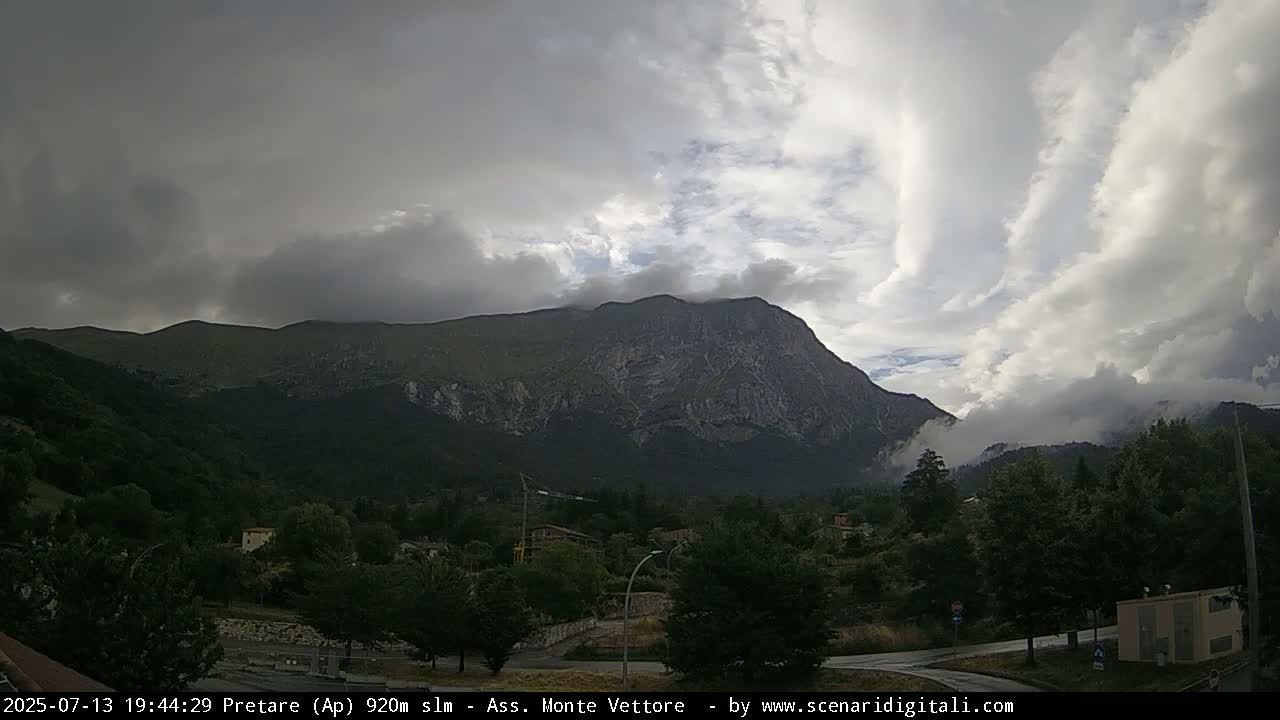 Monte Vettore Mount Panaromic from Pretare Live Cam - Ascoli Piceno, Marche, Italy