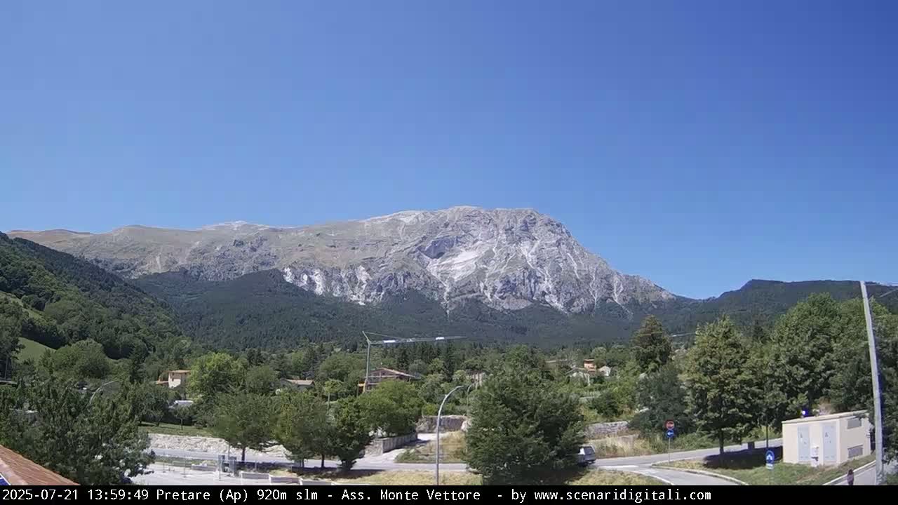 Monte Vettore Mount Panaromic from Pretare Live Cam - Ascoli Piceno, Marche, Italy