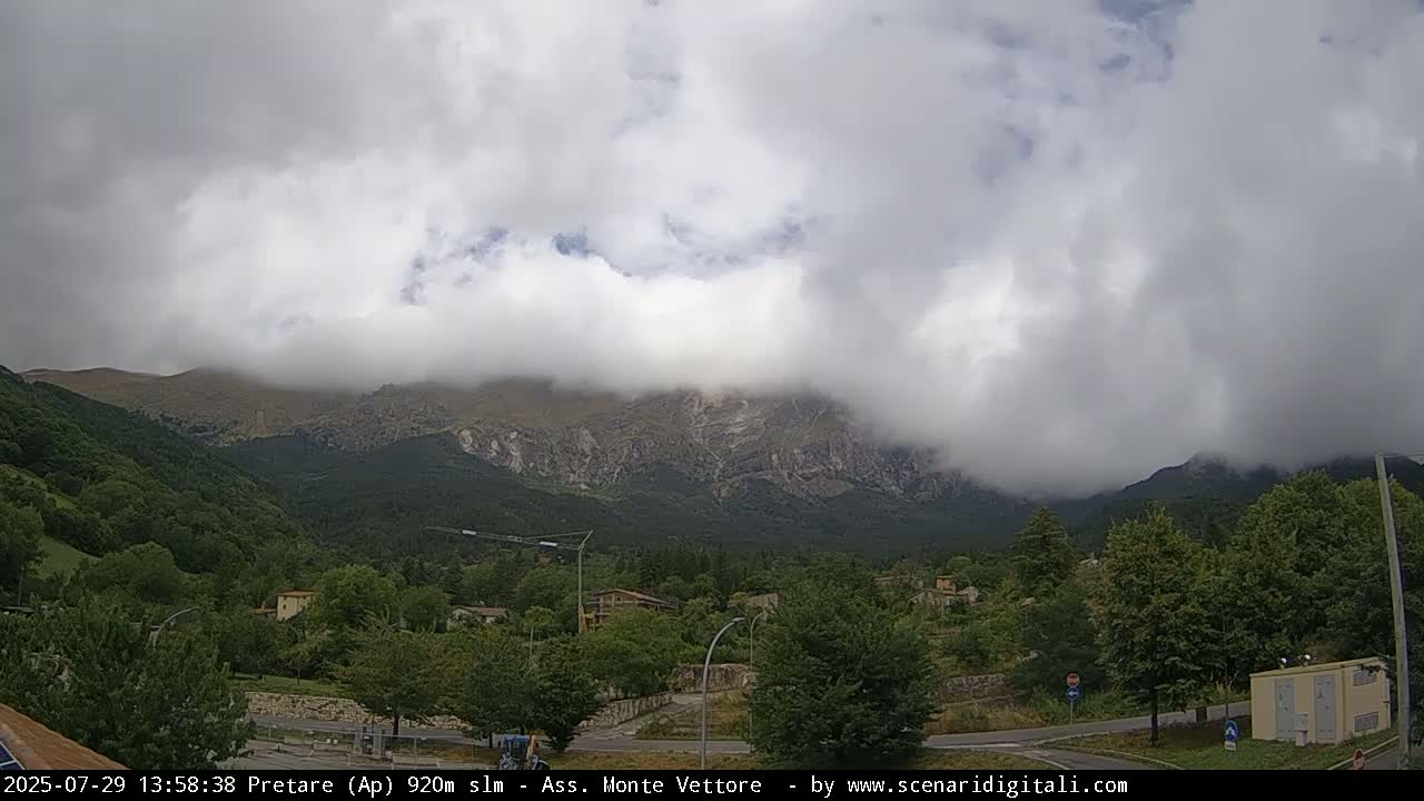 Monte Vettore Mount Panaromic from Pretare Live Cam - Ascoli Piceno, Marche, Italy