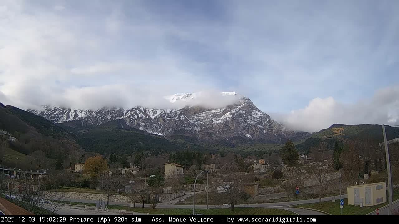 Monte Vettore Mount Panaromic from Pretare Live Cam - Ascoli Piceno, Marche, Italy