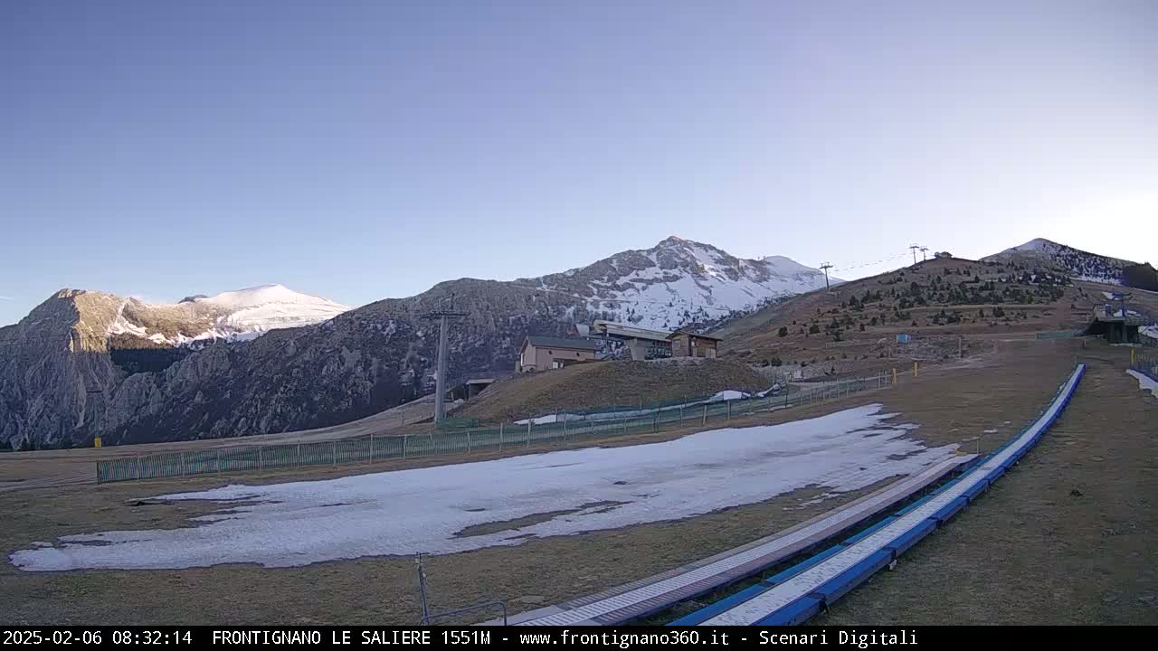 Frontignano, Ussita - Monte Bove Mount & Ski Slope Live Cam - Macerata, Marche, Italy