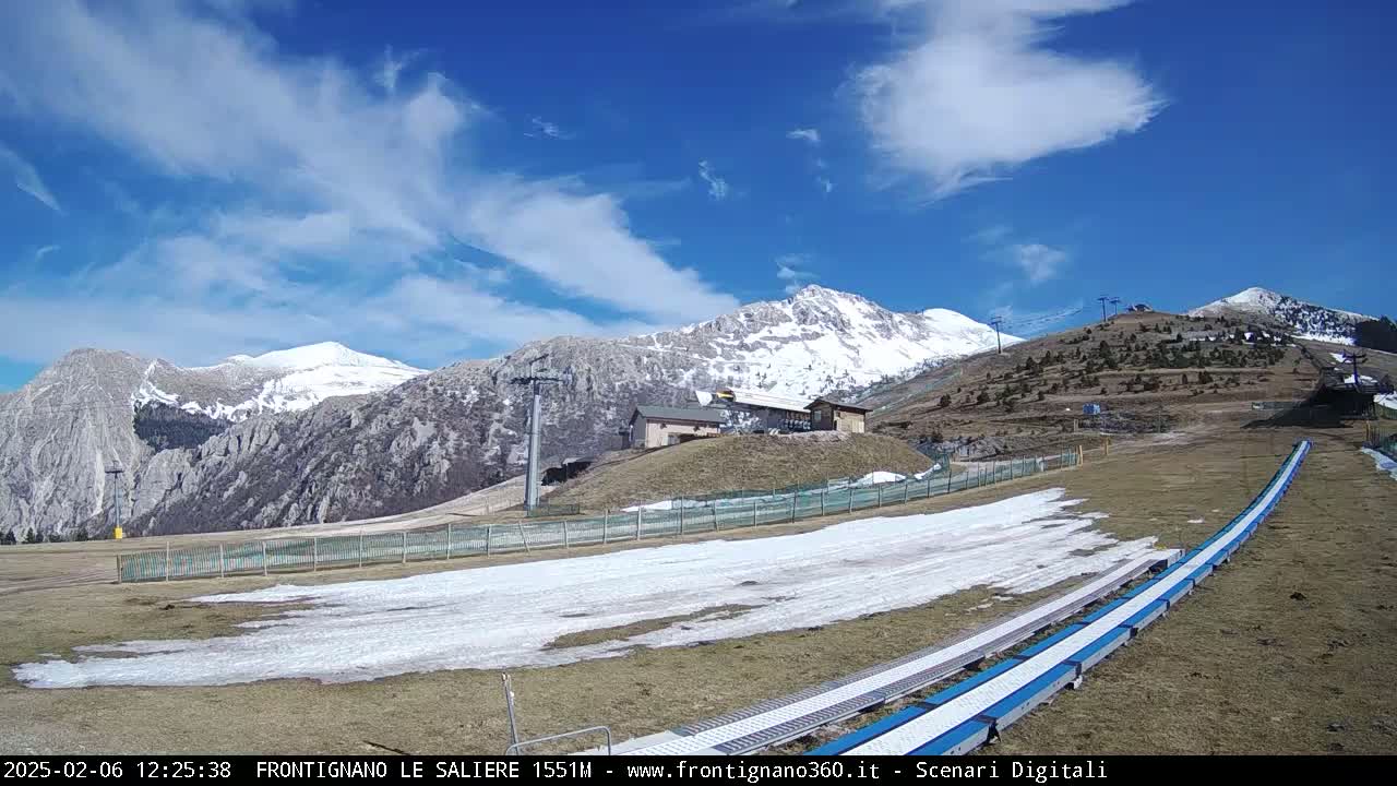 Frontignano, Ussita - Monte Bove Mount & Ski Slope Live Cam - Macerata, Marche, Italy