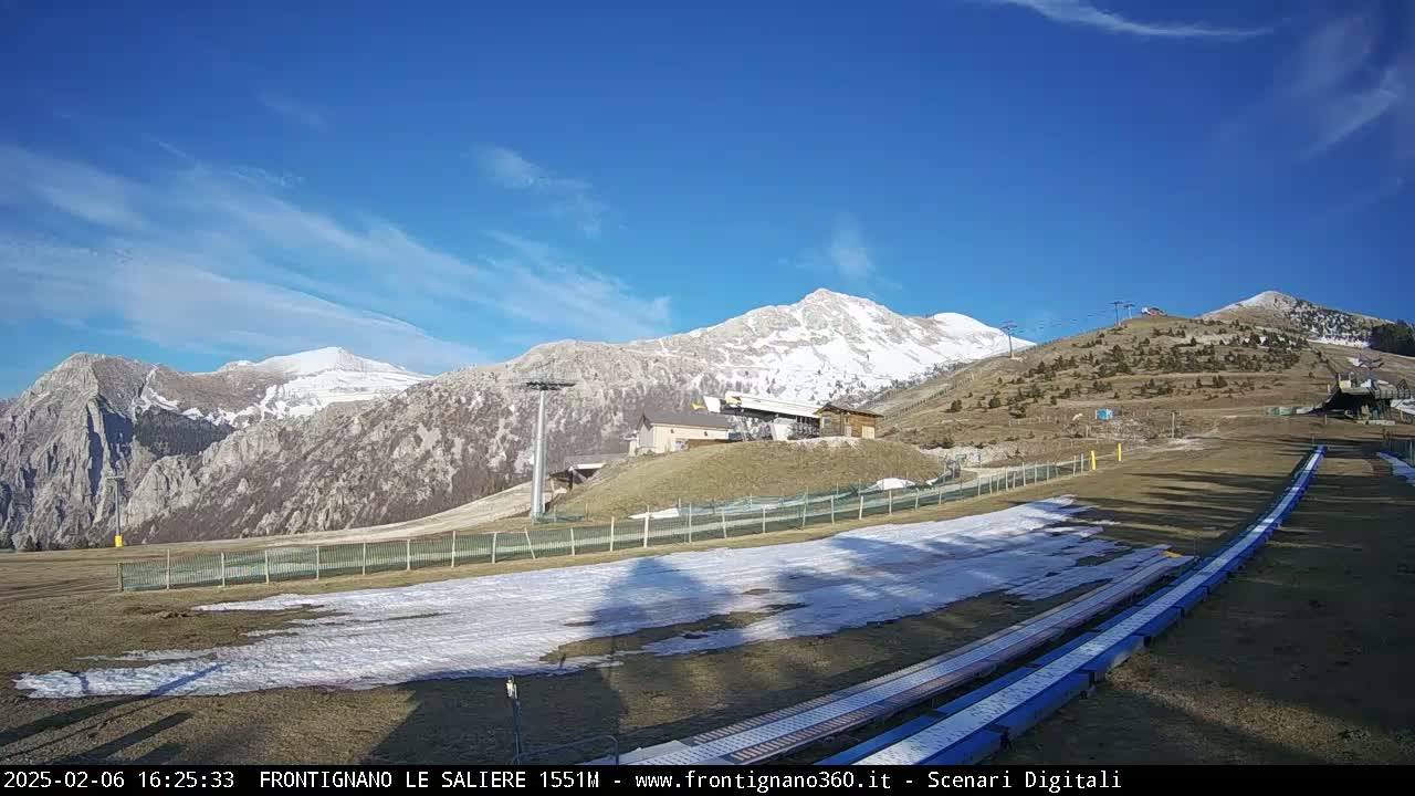Frontignano, Ussita - Monte Bove Mount & Ski Slope Live Cam - Macerata, Marche, Italy