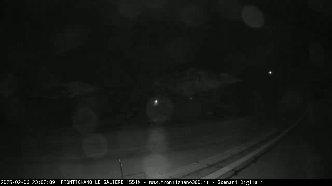Frontignano, Ussita - Monte Bove Mount & Ski Slope Live Cam - Macerata, Marche, Italy