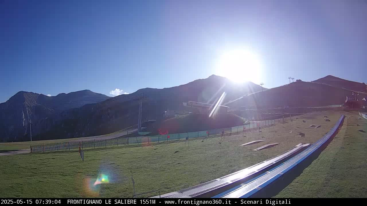 Frontignano, Ussita - Monte Bove Mount & Ski Slope Live Cam - Macerata, Marche, Italy