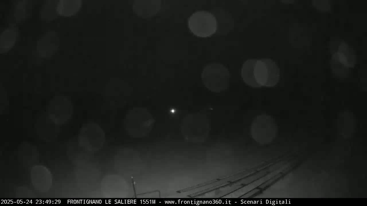 Frontignano, Ussita - Monte Bove Mount & Ski Slope Live Cam - Macerata, Marche, Italy